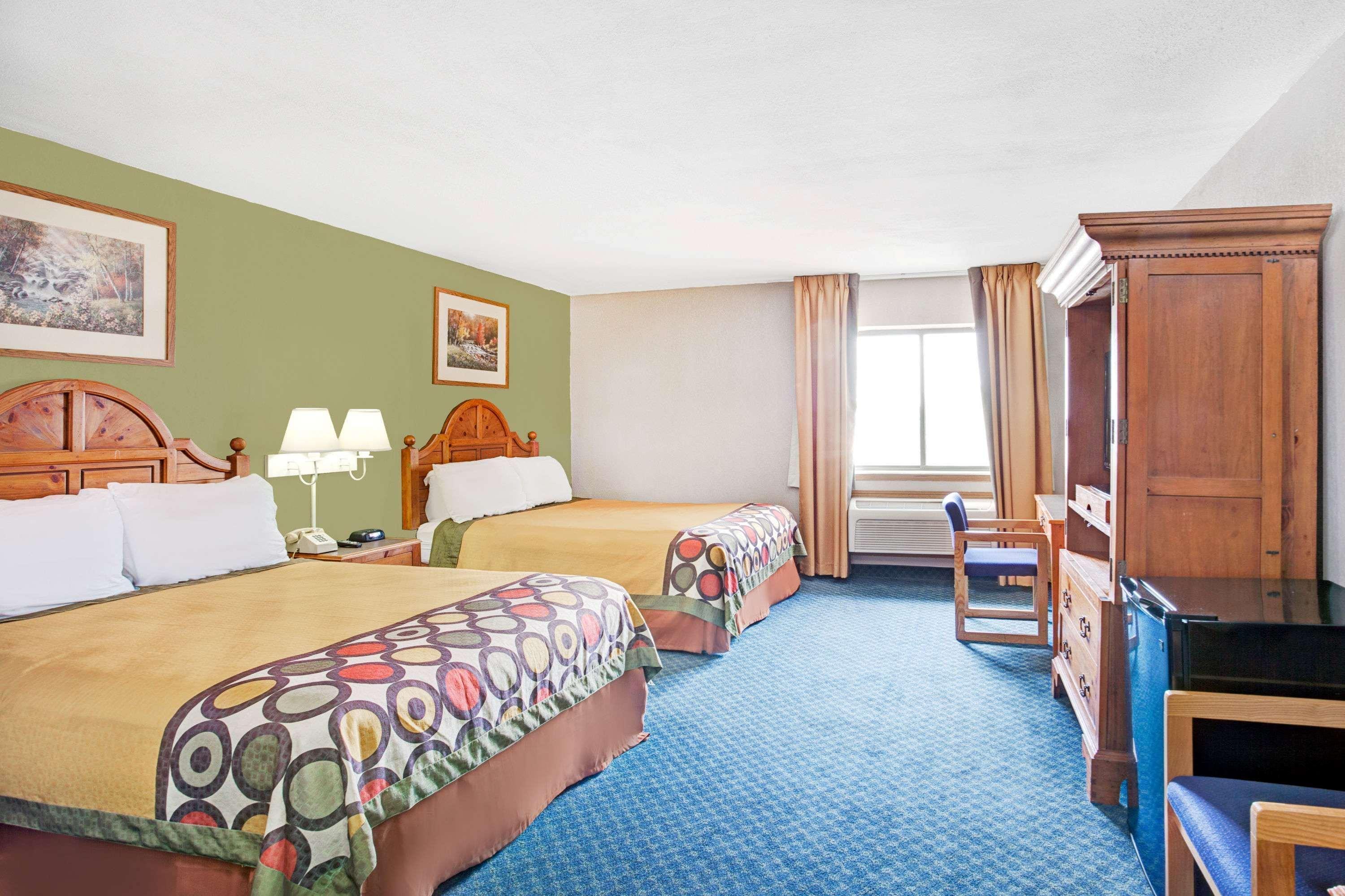 Super 8 By Wyndham West Memphis Hotel Eksteriør billede